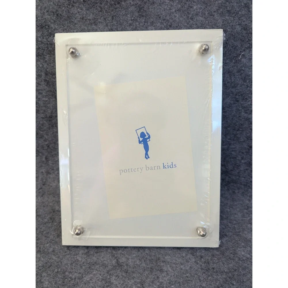Pottery Barn Kids Gallery Picture Frame Saltwater 7.5